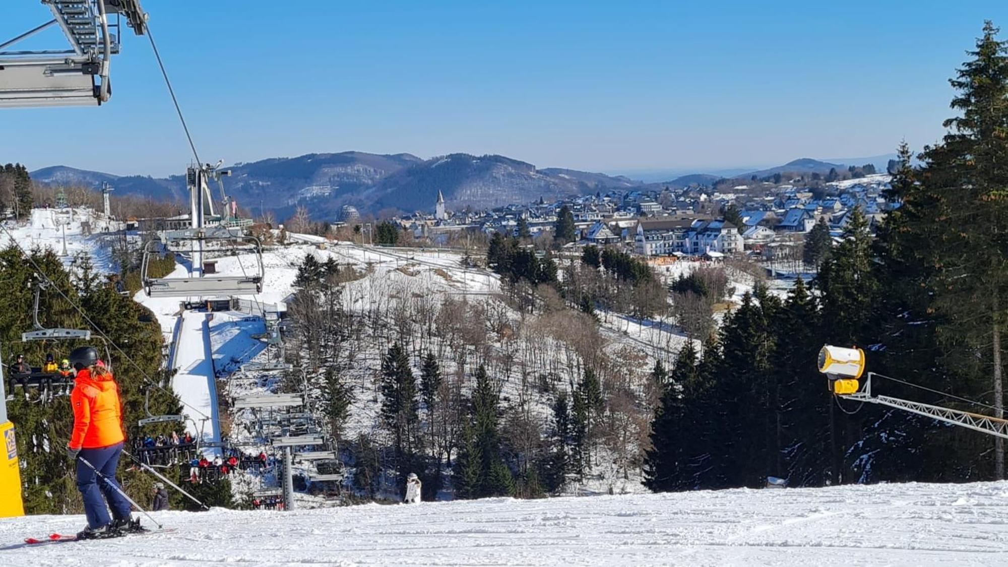 Mountainview Villa Wiemeringhausen ภายนอก รูปภาพ