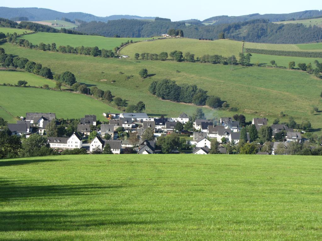 Mountainview Villa Wiemeringhausen ภายนอก รูปภาพ